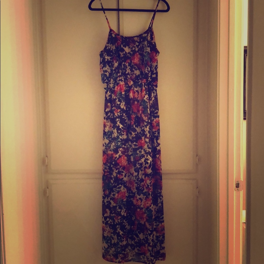 Xhilaration sun dress - Picture 1 of 3